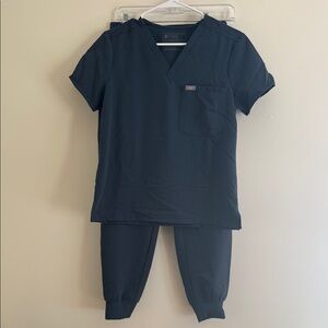 Figs Women's Blue Scrub Set
